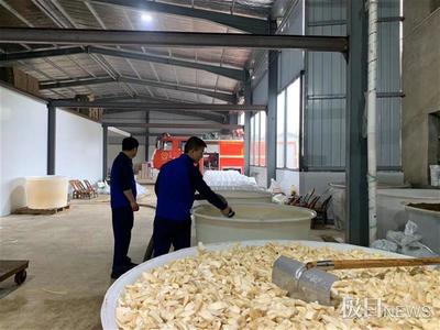 36噸泡菜遭遇斷水危機，消防10噸馳援保生產